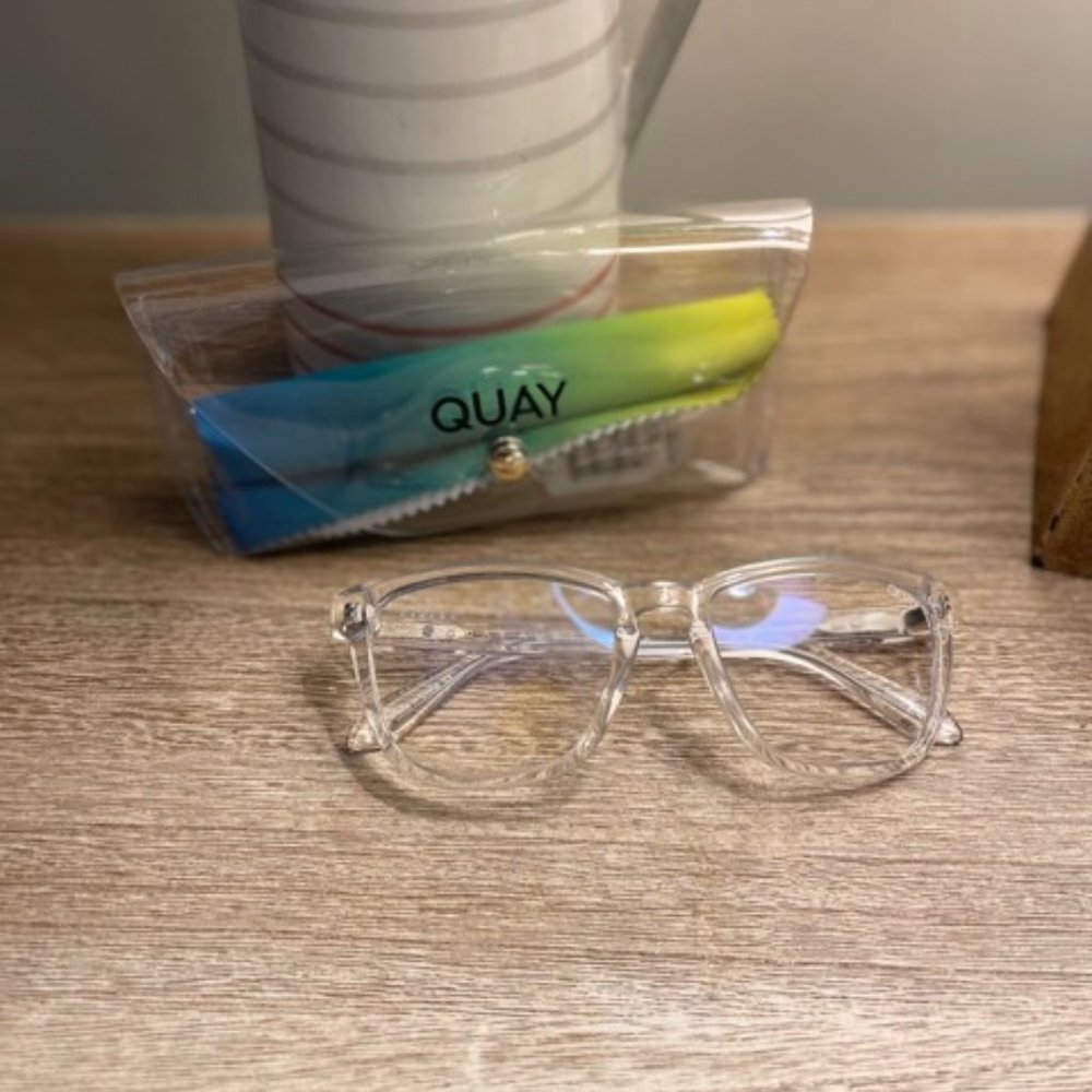 Quay Blue light glasses- Hardwire clear